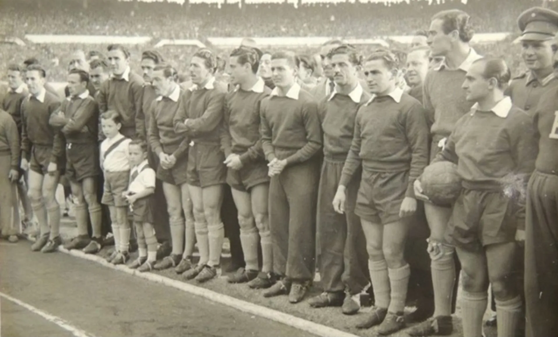 Partido amistoso River - Torino Símbolo (1951)