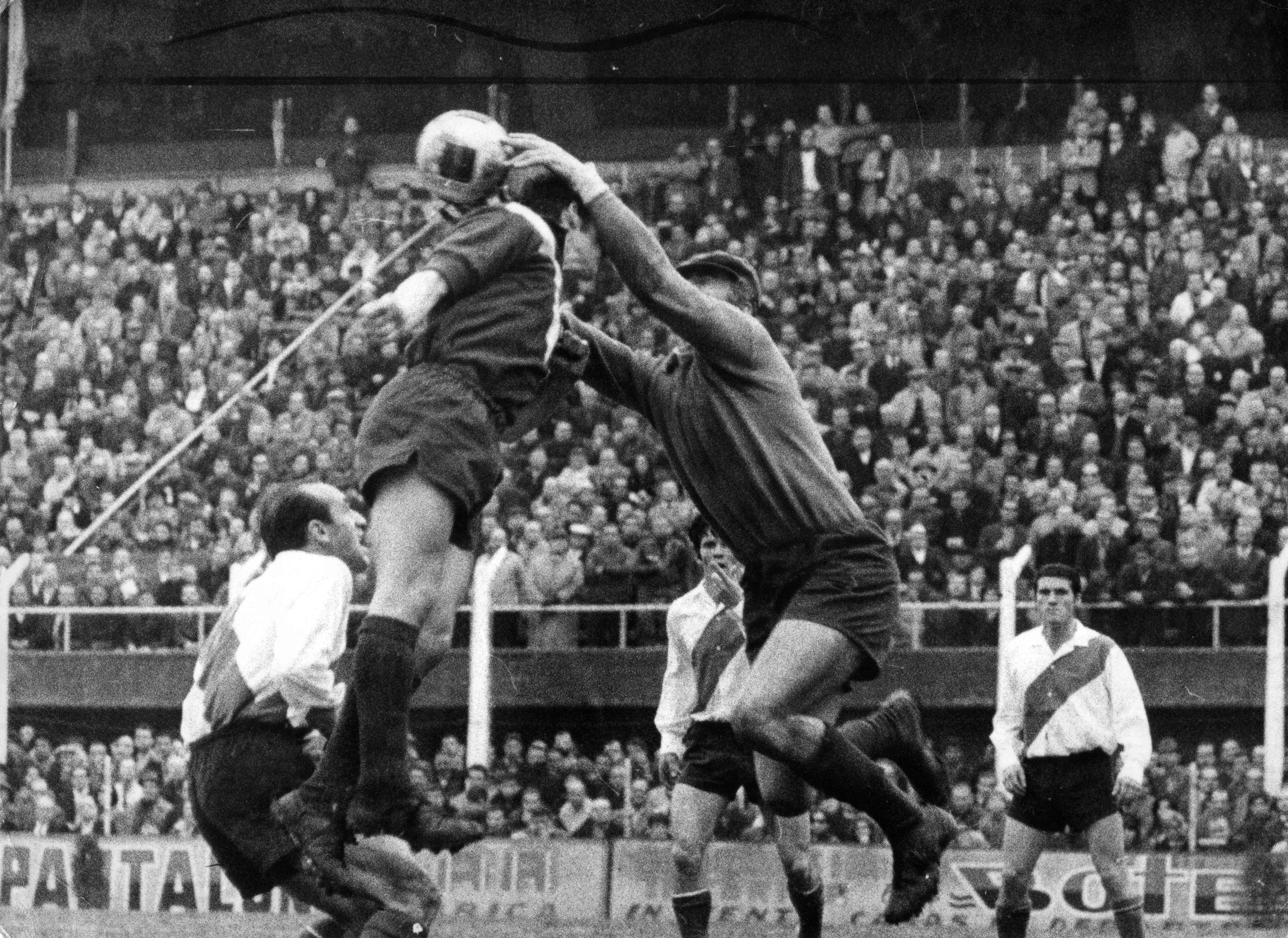 Amadeo Carrizo llega al récord de valla invicta (1968)